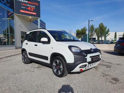 Fiat Panda My23 1.0 70 ch Hybride Bsg s/S Cross