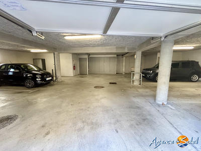 Parking / Garage - 13 m²