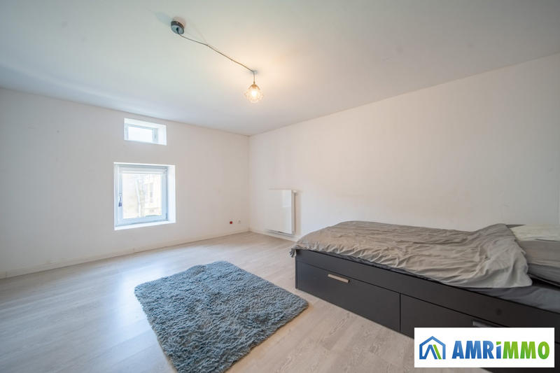 Maison - 200 m² - 7 pièces