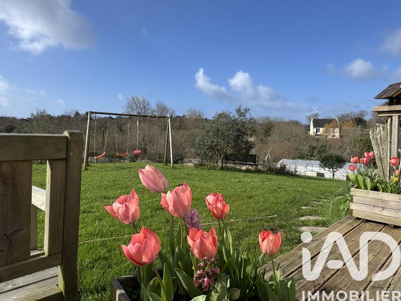 Maison - 97 m² - 5 pièces