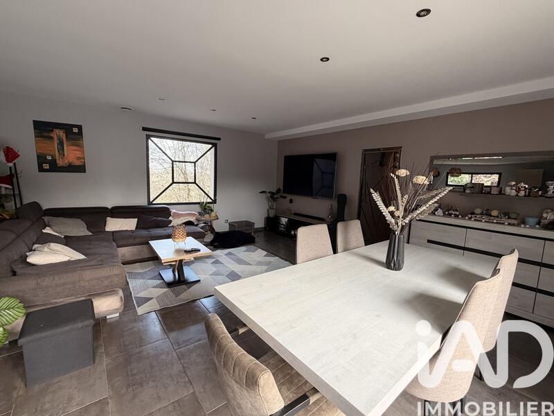 Maison - 150 m² - 5 pièces