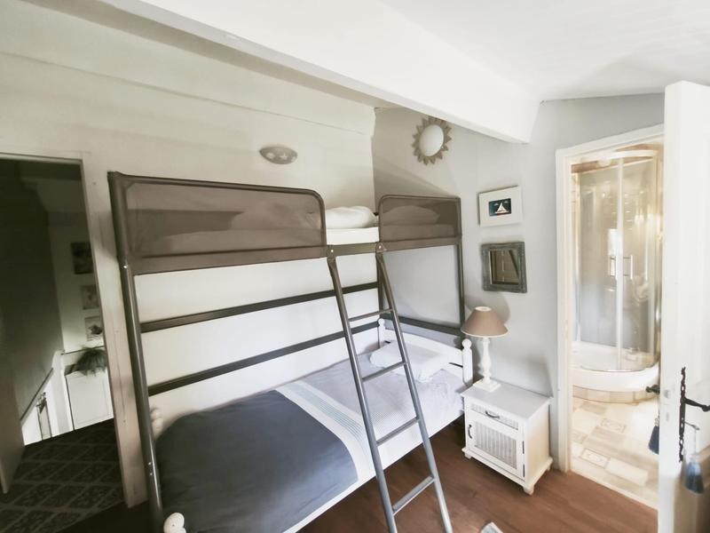 Maison - 195 m² - 7 pièces