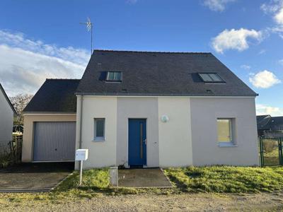 Maison - 97 m² - 5 pièces