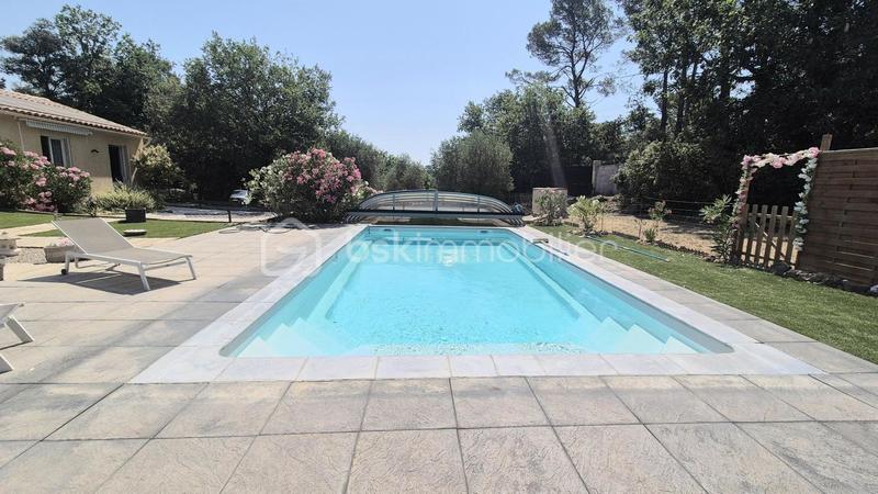 Villa - 171 m² - 7 pièces