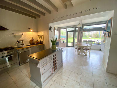 Maison - 180 m² - 7 pièces