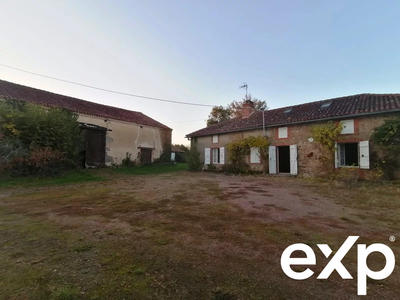 Maison traditionnelle - 141 m² - 6 pièces