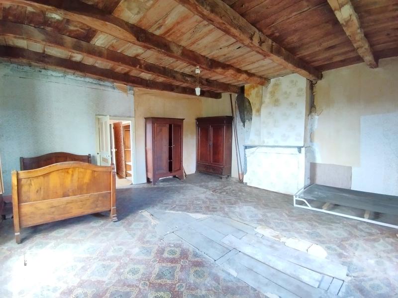 Corps de ferme - 240 m² - 8 pièces