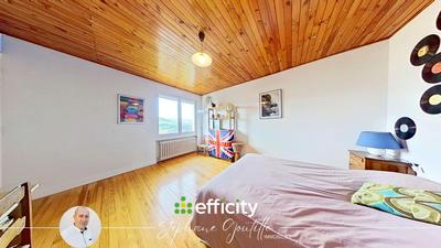 Villa - 184 m² - 8 pièces