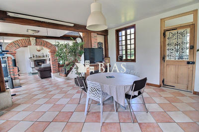 Maison - 142 m² - 7 pièces