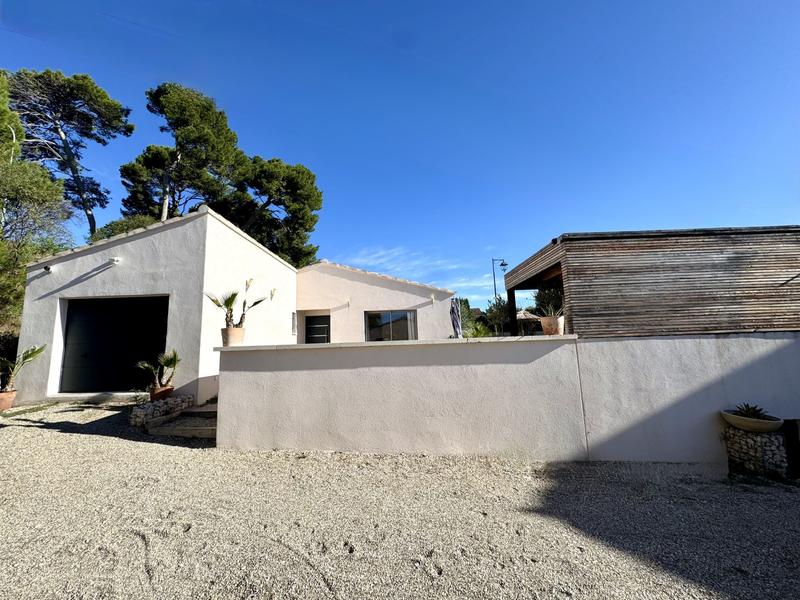 Maison - 96 m² - 5 pièces