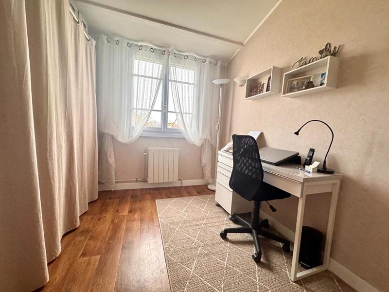 Maison - 94 m² - 4 pièces