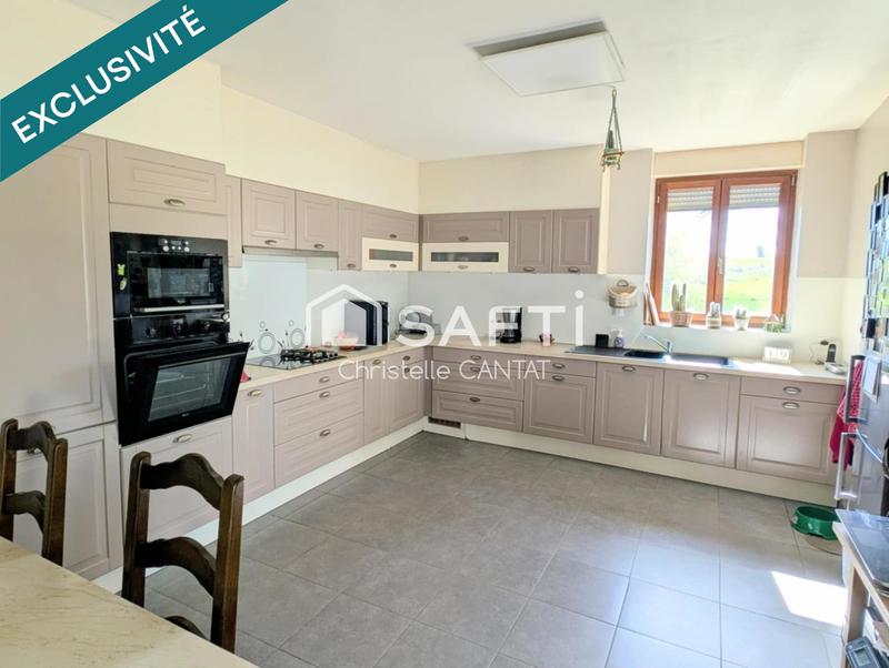 Maison - 199 m² - 3 pièces