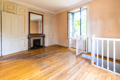 Appartement - 79 m² - 4 pièces