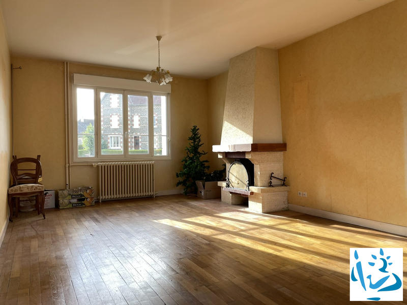 Maison - 191 m² - 7 pièces