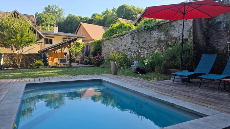 Maison - 93 m² - 4 pièces