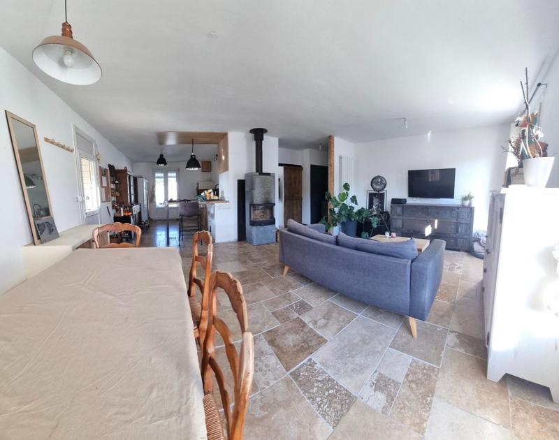 Maison - 80 m² - 3 pièces