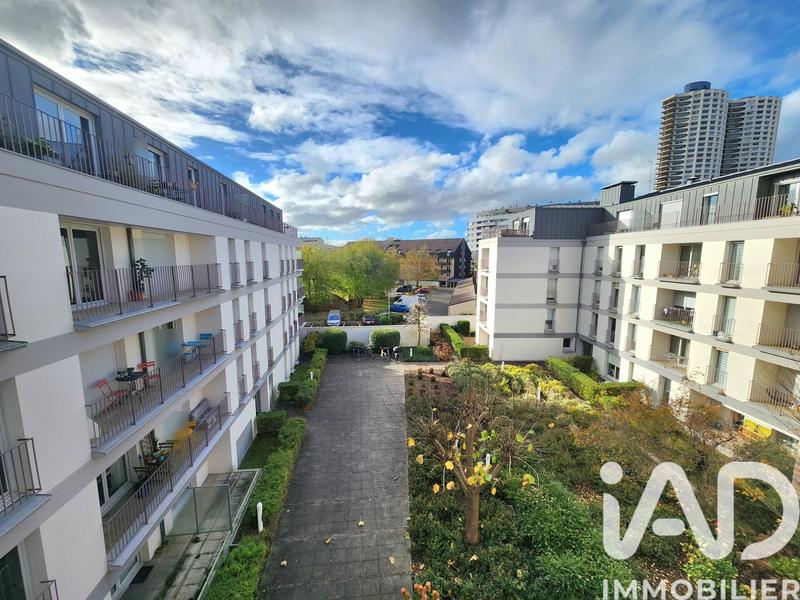 Appartement - 94 m² - 5 pièces
