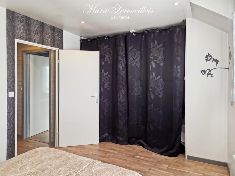 Maison - 152 m² - 8 pièces