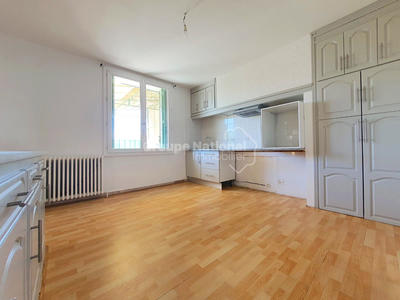 Maison - 103 m² - 4 pièces