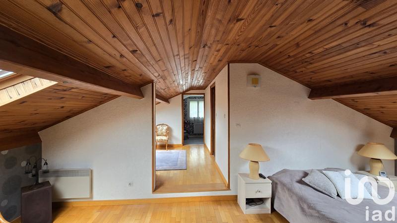 Maison - 170 m² - 8 pièces