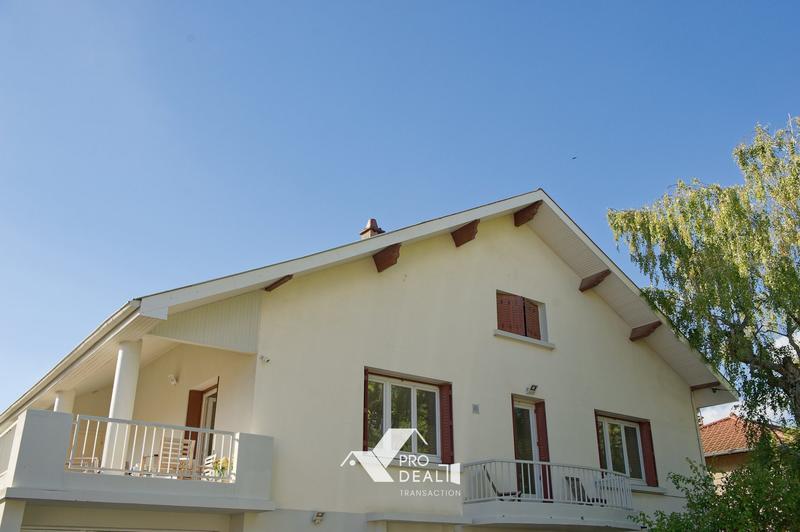 Maison - 150 m² - 8 pièces