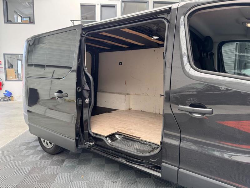 Renault Trafic Vu Fourgon 1.6 Dci 145 1t2 L1h2 Confort