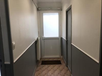 Maison - 99 m² - 6 pièces