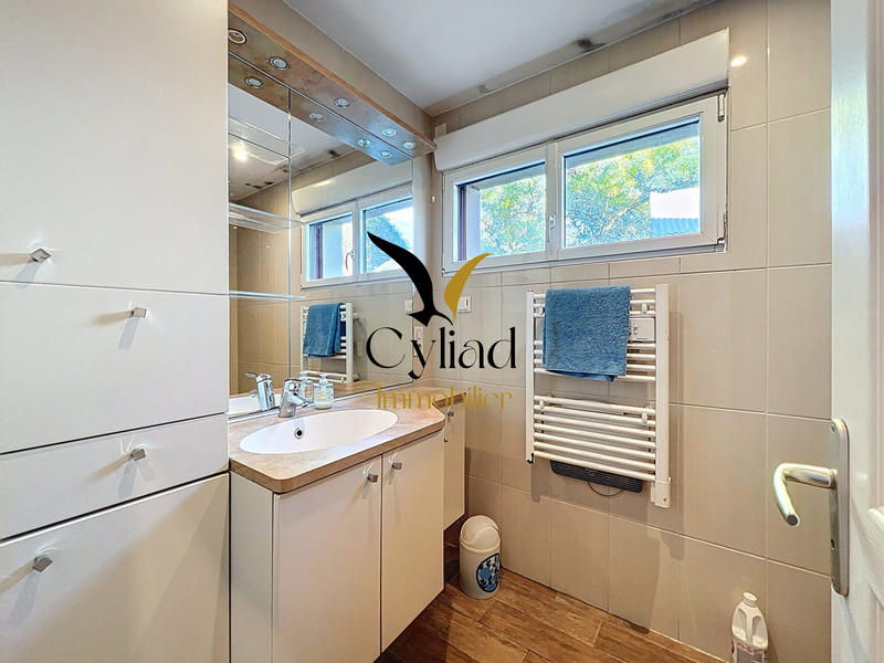 Maison ancienne - 164 m² - 8 pièces