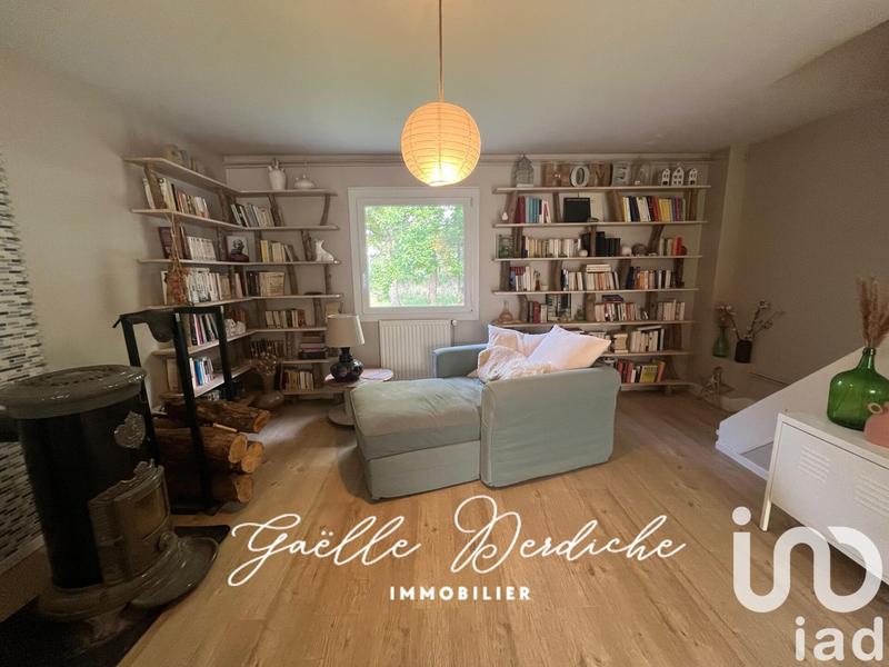 Maison - 213 m² - 8 pièces