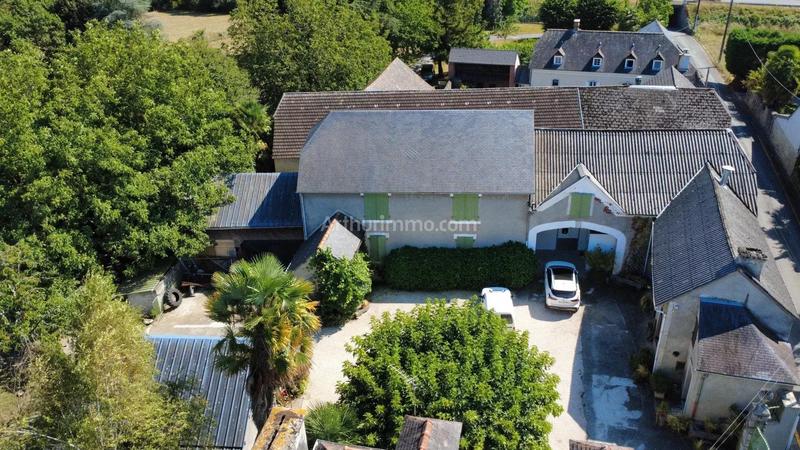 Maison - 241 m² - 6 pièces