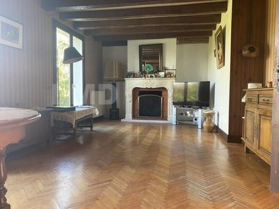 Maison - 101 m² - 5 pièces