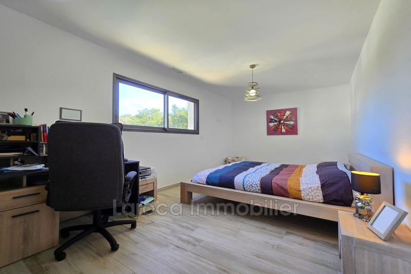 Villa - 280 m² - 5 pièces