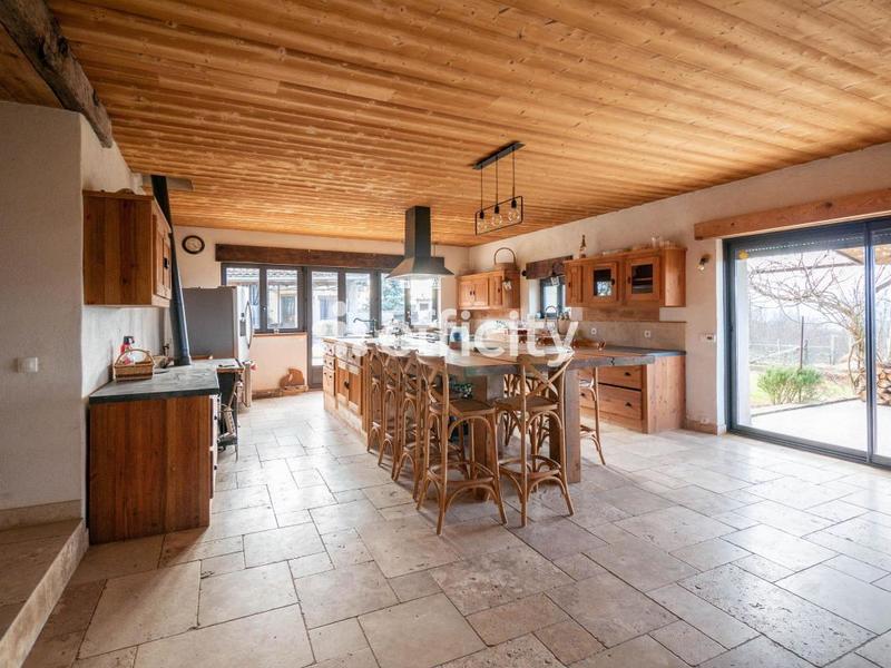 Ferme - 387 m² - 15 pièces