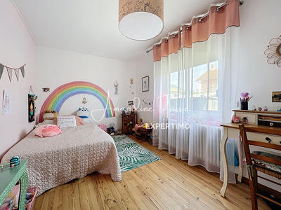 Appartement - 90 m² - 4 pièces