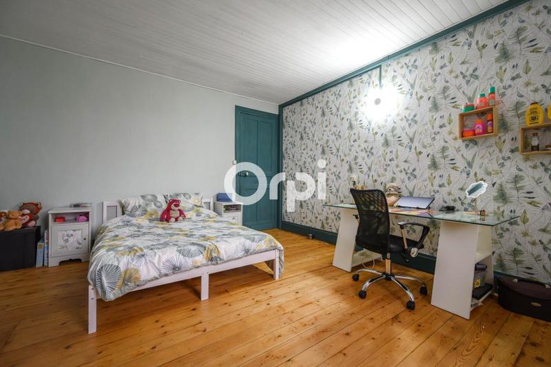 Maison - 195 m² - 7 pièces