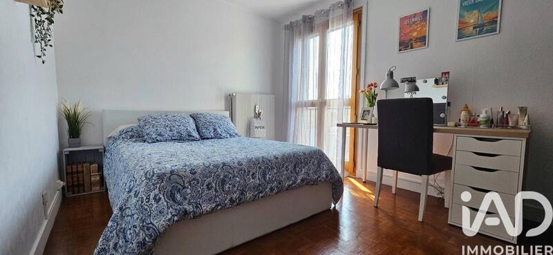 Appartement - 89 m² - 5 pièces