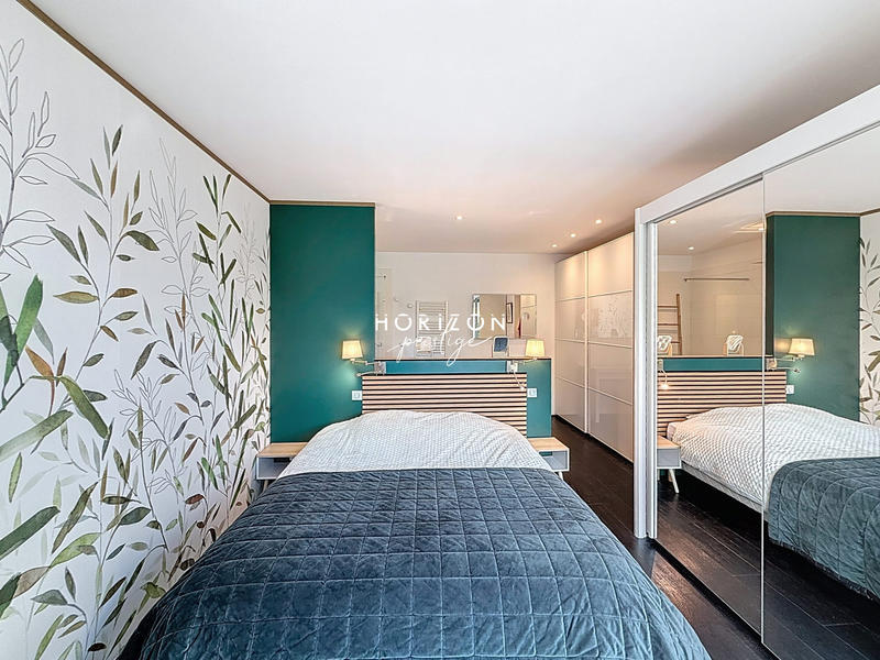 Maison contemporaine - 200 m² - 8 pièces