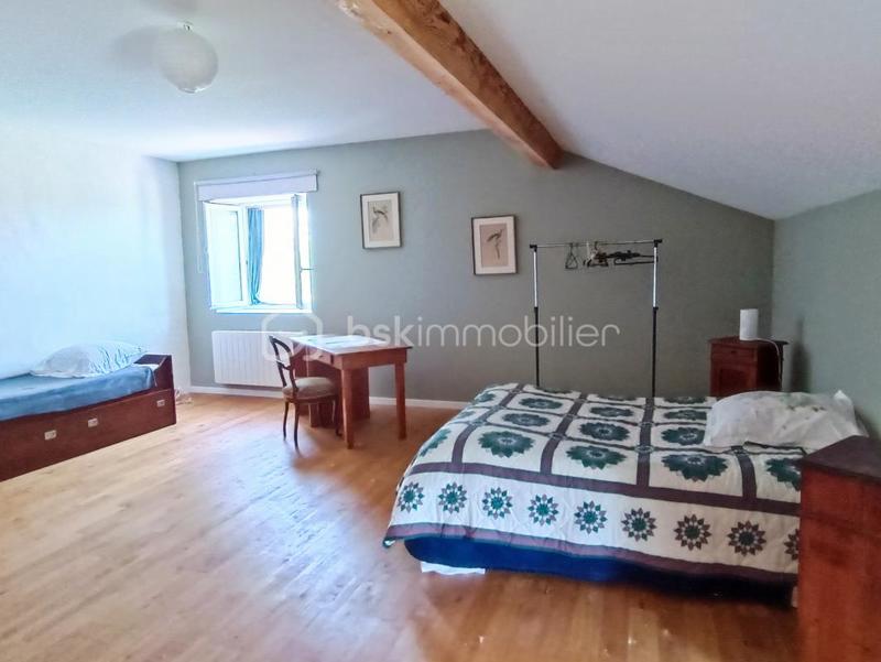 Demeure - 554 m² - 14 pièces