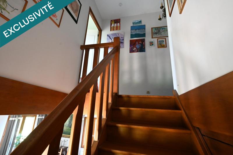 Maison - 140 m² - 5 pièces