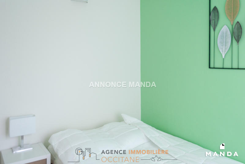 Chambre - 10 m² - 6 pièces