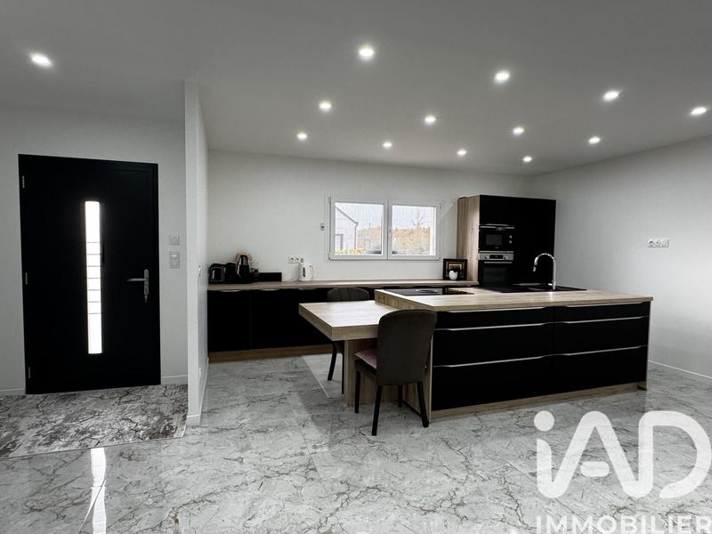 Maison - 142 m² - 4 pièces