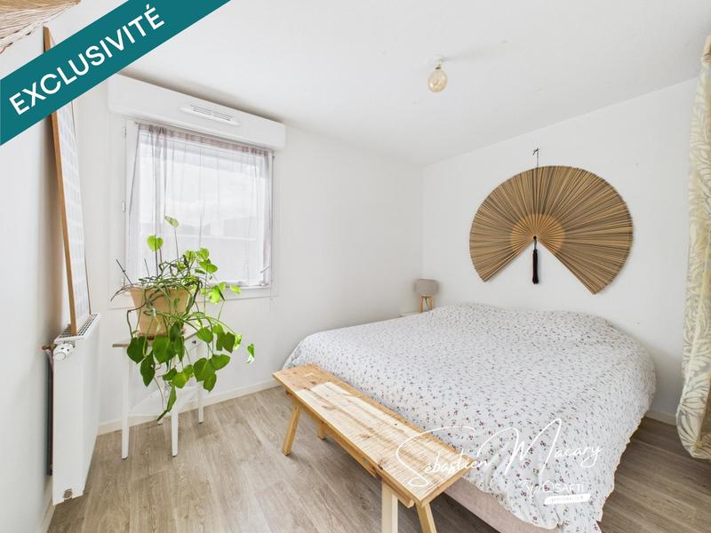 Appartement - 96 m² - 5 pièces