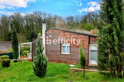 Maison - 96 m² - 4 pièces