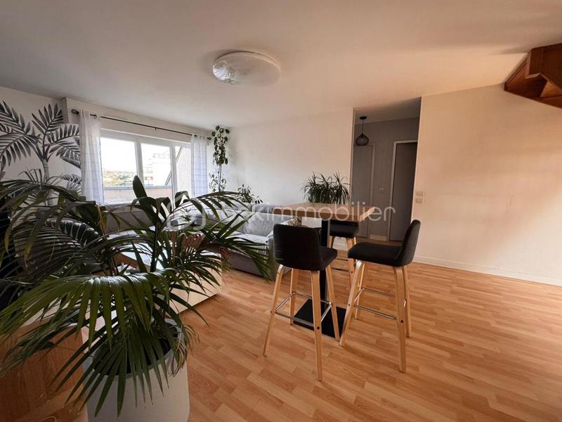 Duplex - 119 m² - 5 pièces