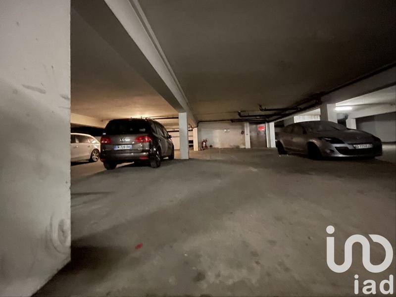 Parking - 11 m²