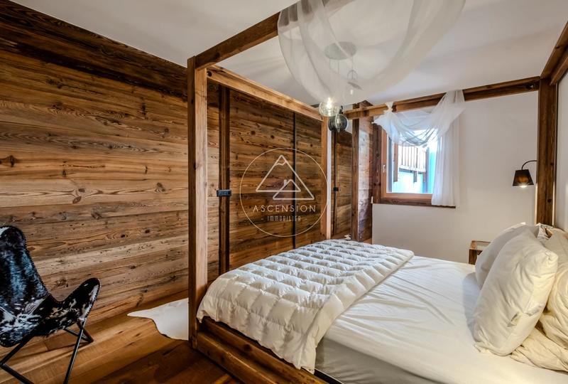 Appartement - 90 m² - 3 pièces