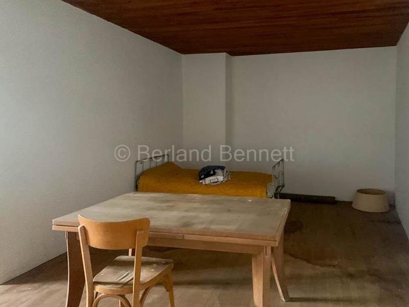 Maison en pierre - 222 m² - 8 pièces