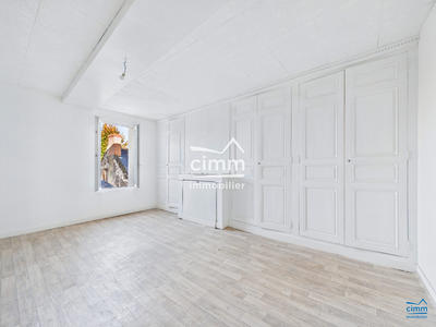 Maison - 96 m² - 3 pièces