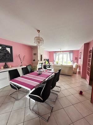 Maison - 110 m² - 4 pièces