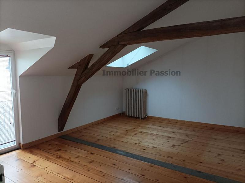 Maison ancienne - 318 m² - 15 pièces